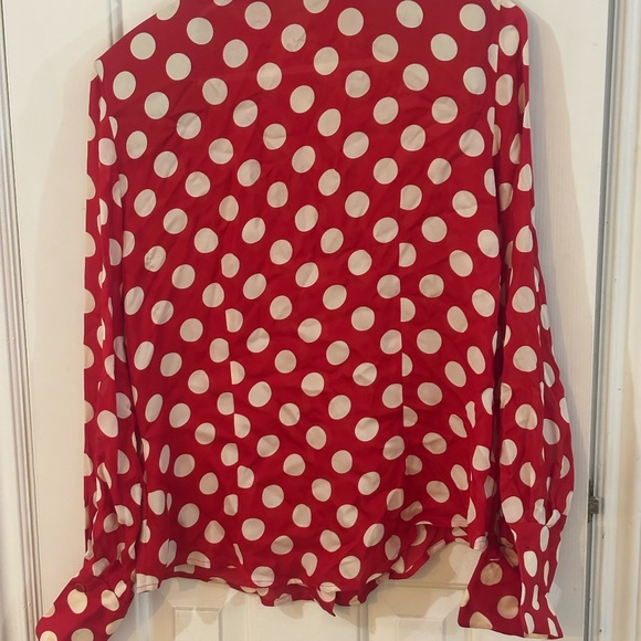 100 % silk red with white polka dots button up 90s - Picture 5 of 5